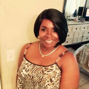 Meet your Posher, Maxine